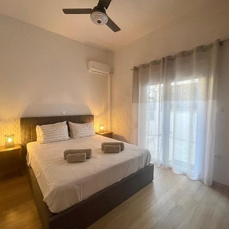 Appartamento Stella'S Petite Boite Rafína Esterno foto